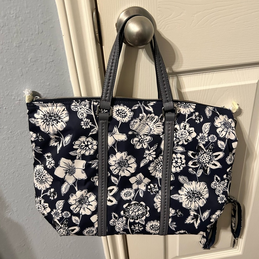 Vera Bradley Navy and White Floral Tote